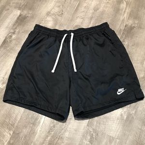 Nike Men’s Sportswear Woven shorts